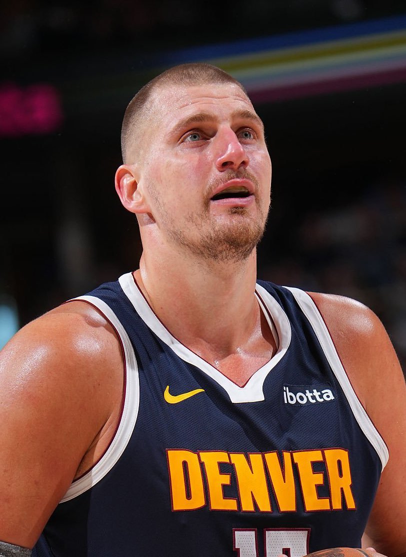 江苏队完胜勇士，约基奇刷新纪录