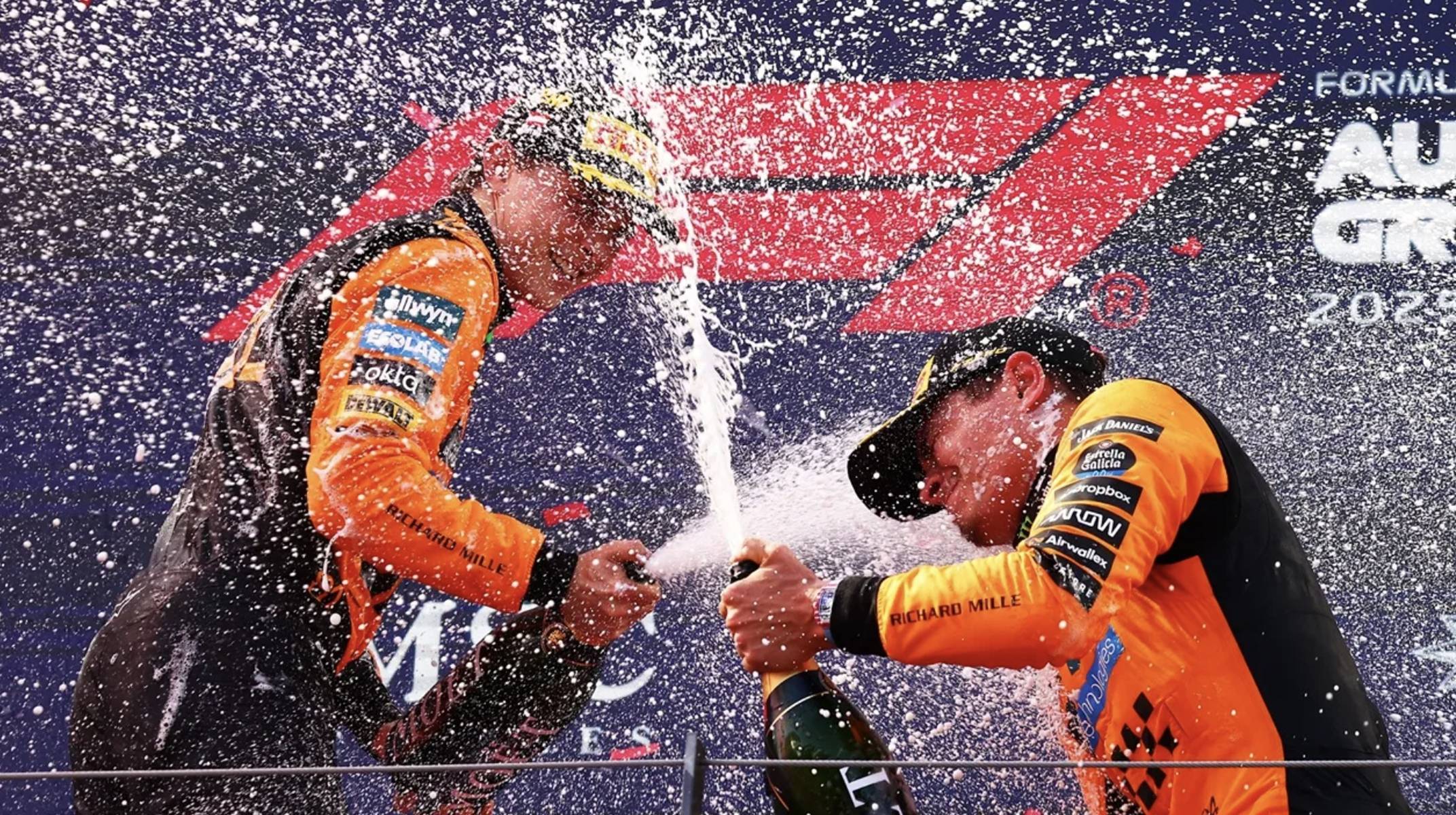 迈凯伦翻盘红牛车队,汉密尔顿点燃赛场 迈凯伦翻盘红牛车队,汉密尔顿点燃赛场