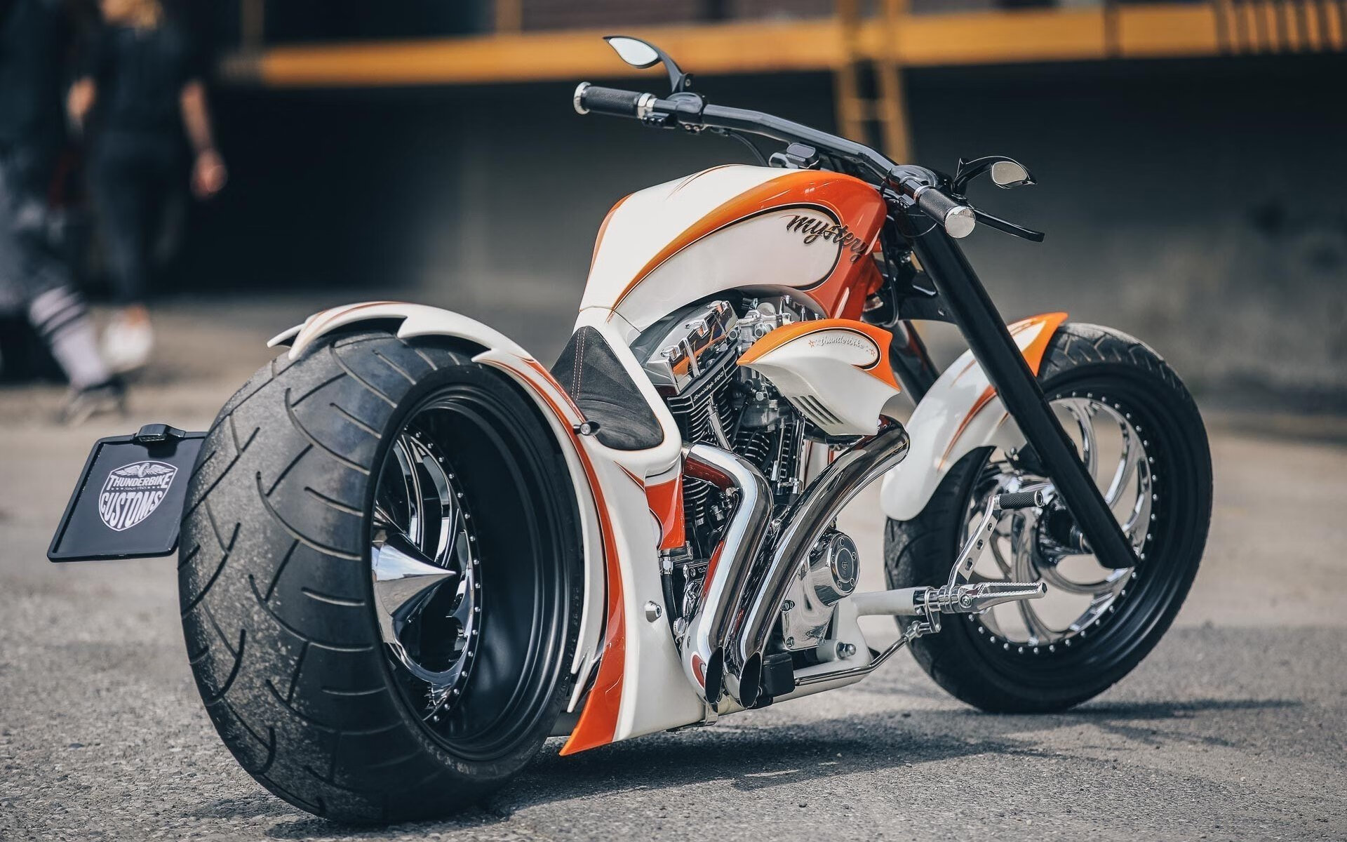 我来帮你构思这篇充满对抗张力的体育赛事文章