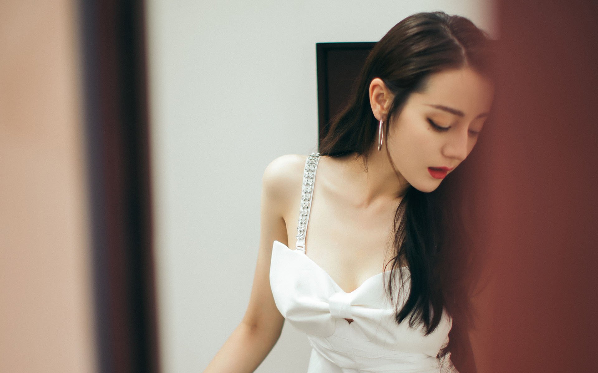 寒冰破南美,范戴克铸就北欧铁壁,芬兰中场统治2026世界杯小组赛经典之战